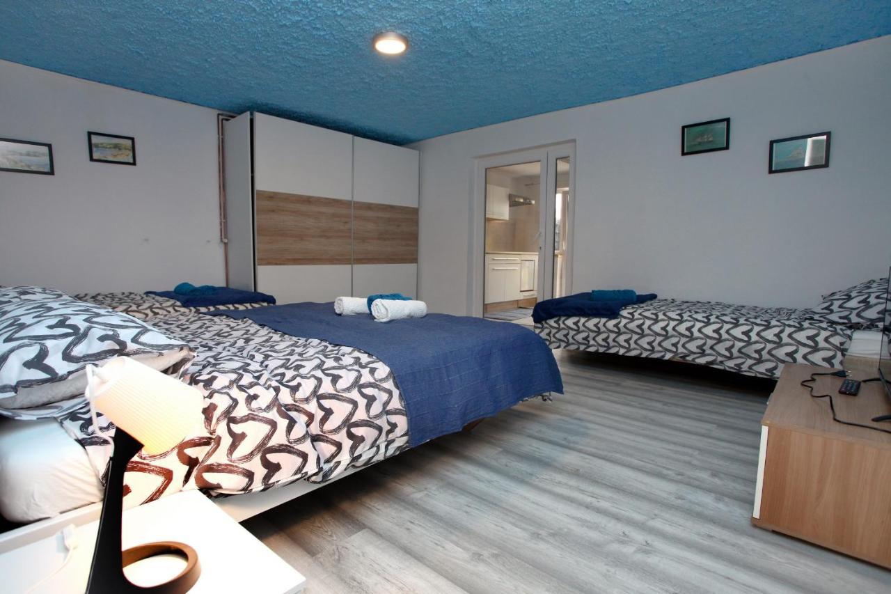 Hilltop Apartments Red & Blue Portoroz Exterior foto